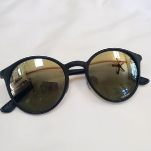 Ray Ban Chromance polarized black sunglasses, silver mirror